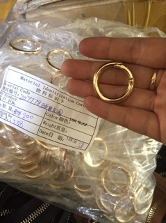Móc tròn bật