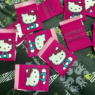 Mác quần áo Hello Kitty(50 mác)
