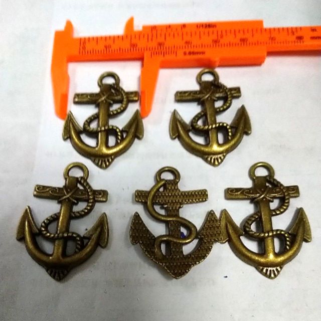13-50gam mặt mỏ neo màu đồng 28x40mm