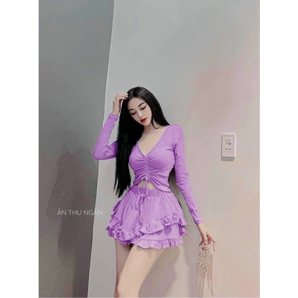 Set áo rút dây cổ v và chân váy bèo tầng siêu hot | BigBuy360 - bigbuy360.vn