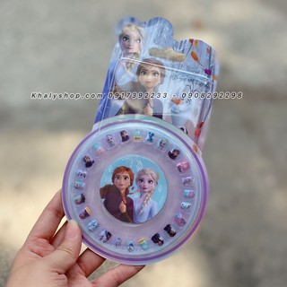 Vỉ nail tròn móng giả hình công chúa Anna, Elsa (Frozen 2) siêu xinh, siêu hot cho bé gái - 15NFZ098