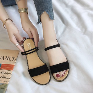 Sandal bệt quai ngang