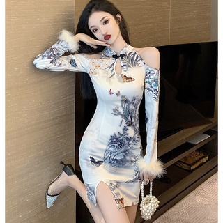 Sườn Xám Trễ Vai Họa Tiết Hoa Phong Cách Trung Quốc