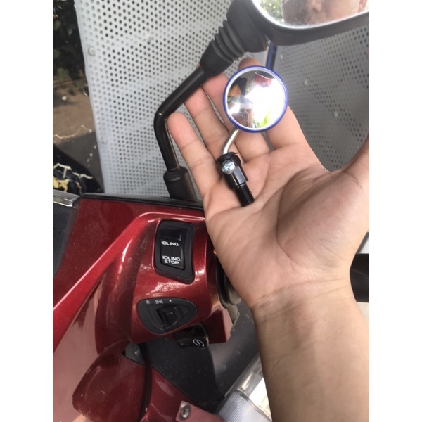 Gương nhí gương tình yêu loại chân titan cực đẹp