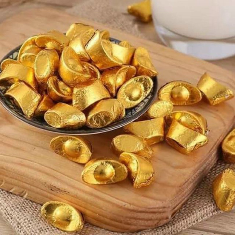 Kẹo socola thỏi vàng trang trí bánh kem