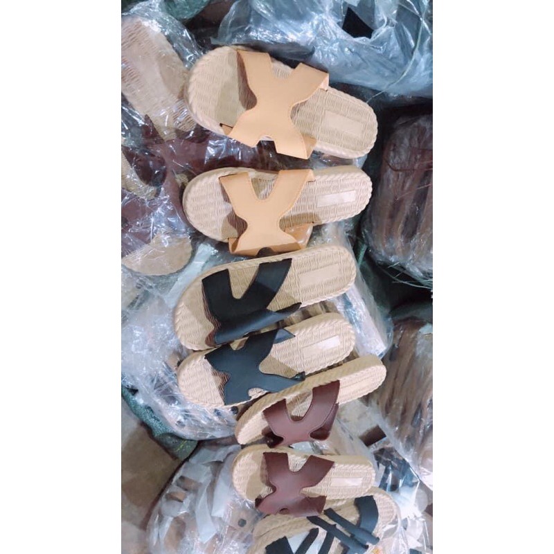 DÉP LÊ NHỰA CHỮ H ĐẾ GẤU