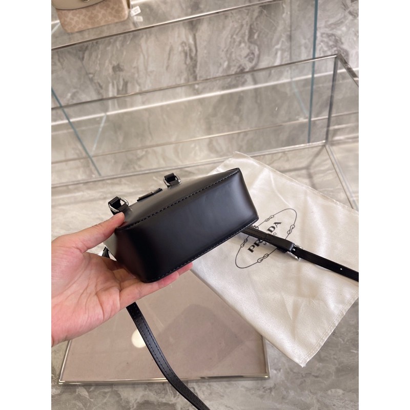 Túi xách mini nữ có dây đeo chéo nhỏ da cao cấp prada