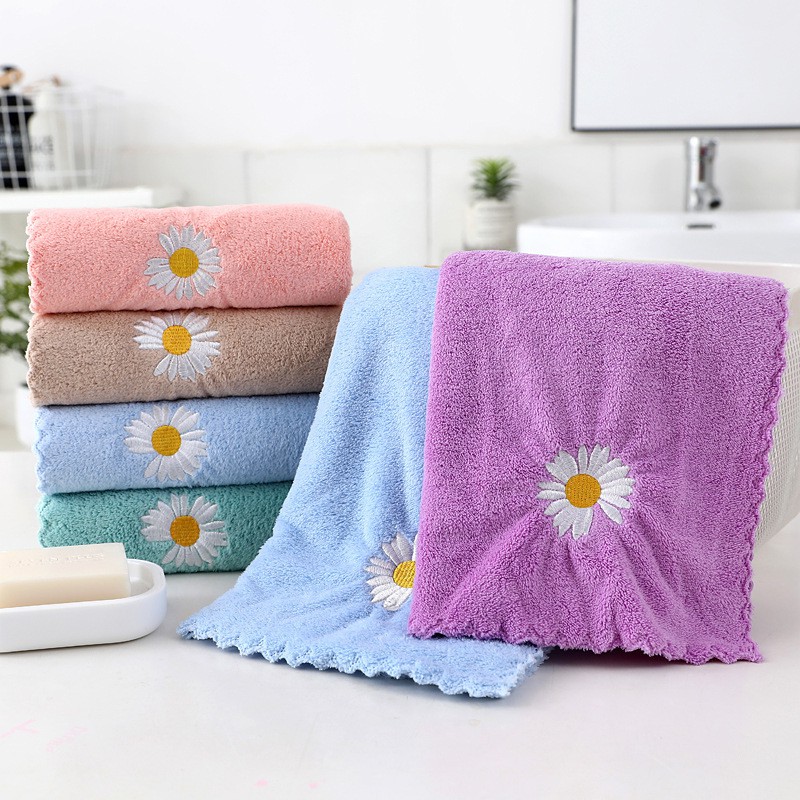 Khăn mặt xuất Hàn thêu hoa cúc khổ lớn 75x35cm cực xinh KHC05