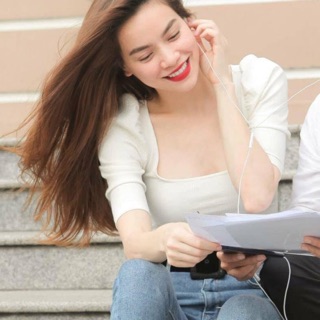 Áo Hồ Ngọc Hà siêu hot