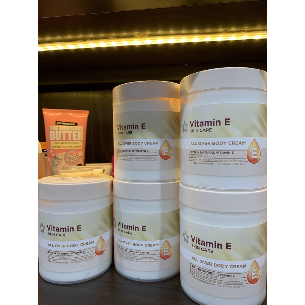 Kem Dưỡng Thể Dưỡng Ẩm SIÊU TO Toàn Thân Superdrug Vitamin E Body 475ml-cho da thường, da khô, da nứt nẻ