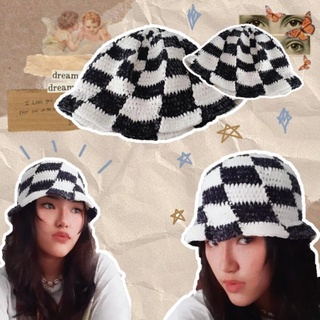 Nón len checkered
