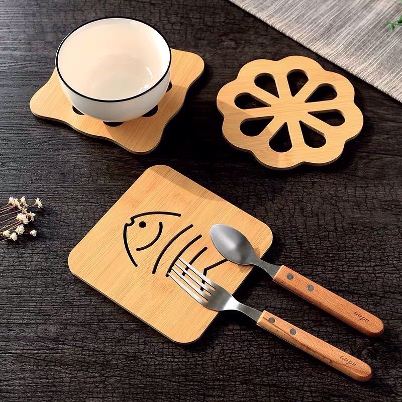 Lót nồi gỗ size lớn gọn nhẹ cứng cáp - Tấm lót nồi gỗ nhiều hình nghộ nghĩnh 14,5cm 88036 Korea Store 88