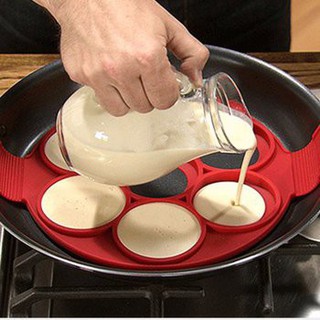 KHUÔN LÀM BÁNH PANCAKE KHÔNG CẦN LÒ NƯỚNG
