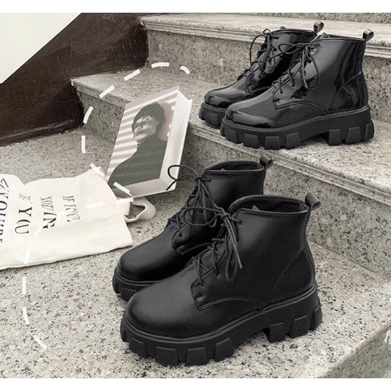 Giày boots đen nữ flatform