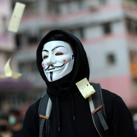 Mặt nạ Hacker Anonymous hóa trang màu trắng chất liệu an toàn phù hợp nhiều lứa tuổi