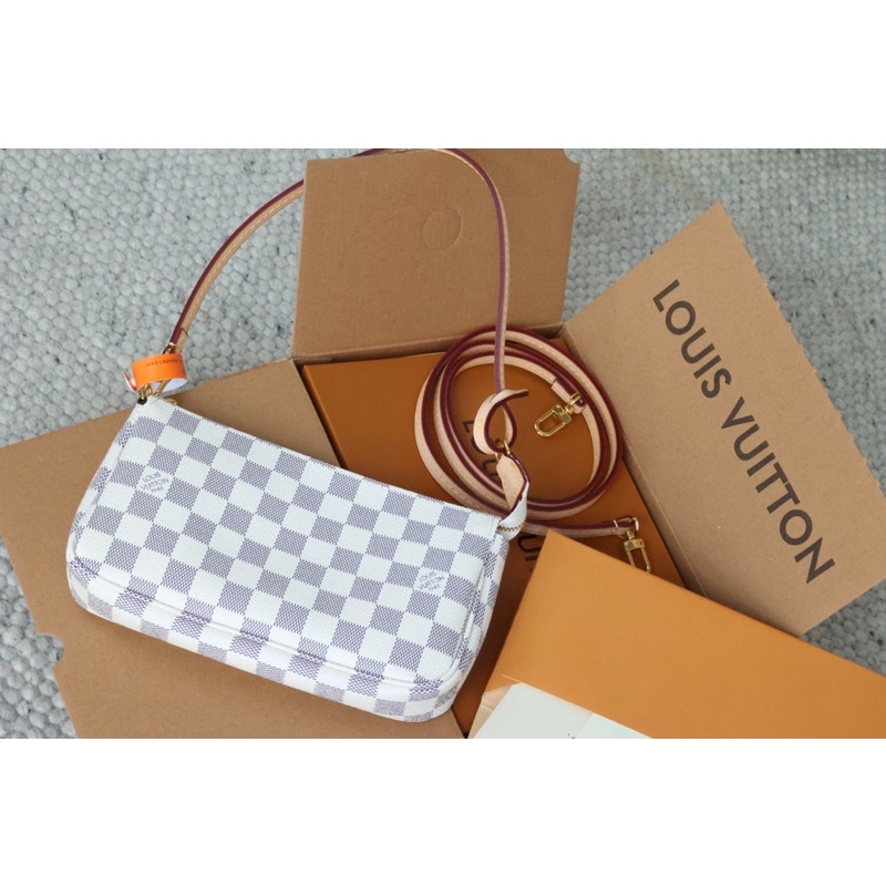 Túi nữ LV monogram dáng kẹp nách bản super size 20cm