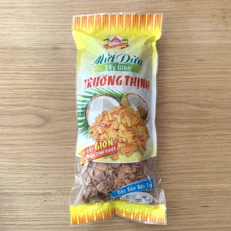Mứt Dừa Sấy Khô Giòn Trường Thịnh 500g