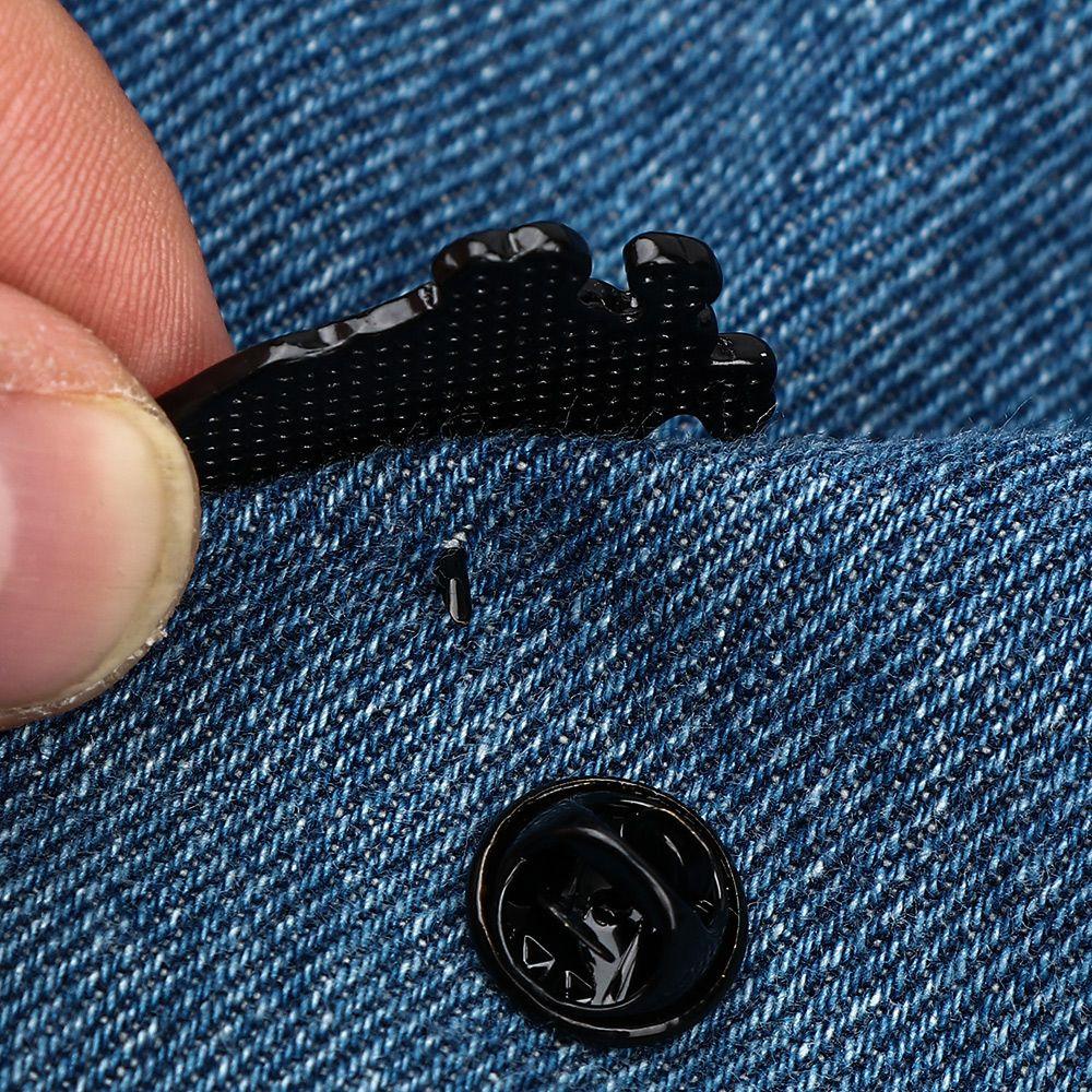 Ghim Cài Áo Họa Tiết Trái Tim Hoạt Hình Dễ Thương