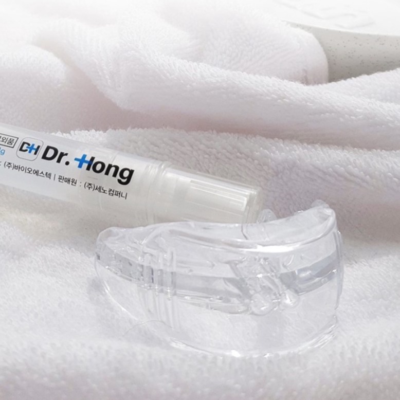 Máng/khay silicon tẩy trăng răng Dr. Hong Magic Mouth Piece