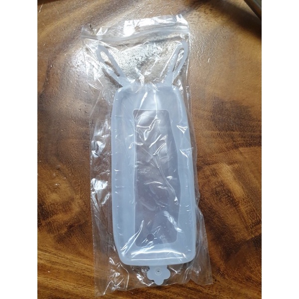 Combo 2 Bọc điều khiển ti vi, điều hoà tai thỏ bằng silicon mềm dẻo