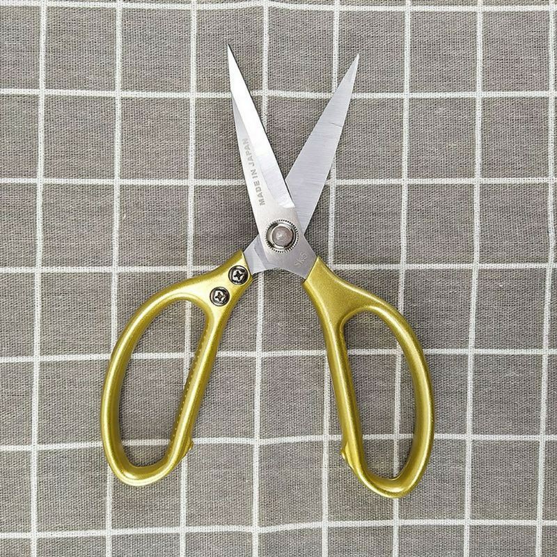 KÉO NHẬT BẢN KAPUSI CAO CẤP LƯỠI THÉP CỨNG ,TAY CẦM HỢP KIM.
