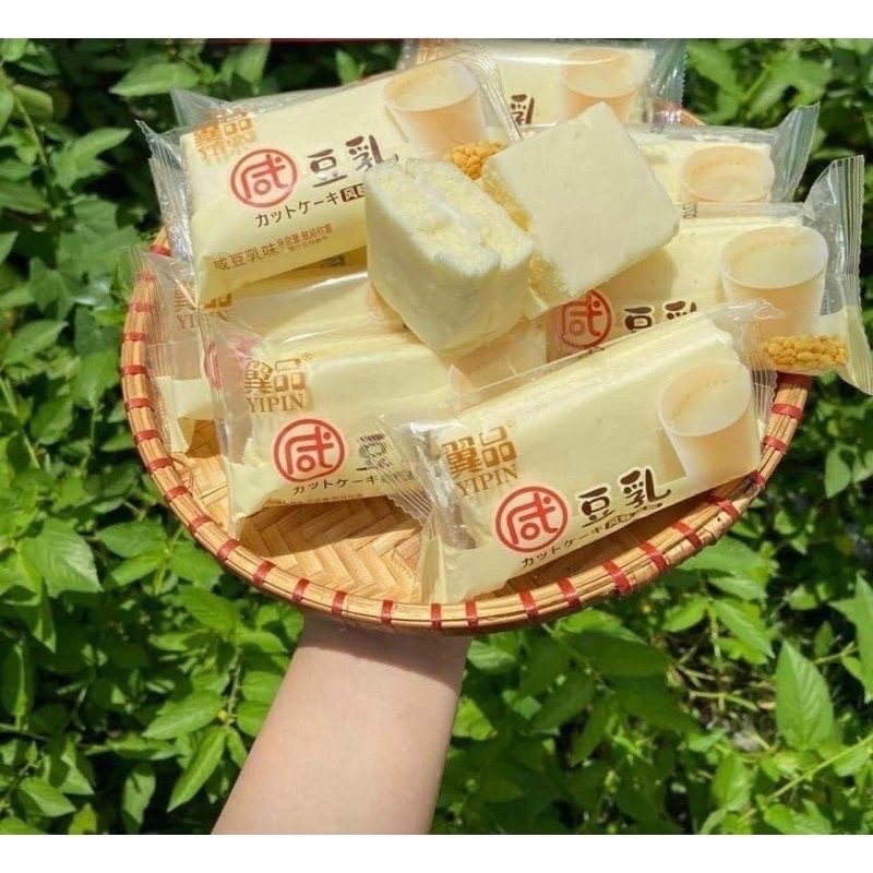 1 thùng bánh Yipin kem đậu nành