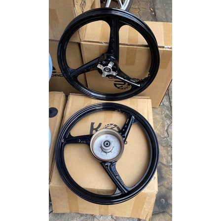 Mâm 3 đao Siruis về hàng cho ae size 1.4-1.6