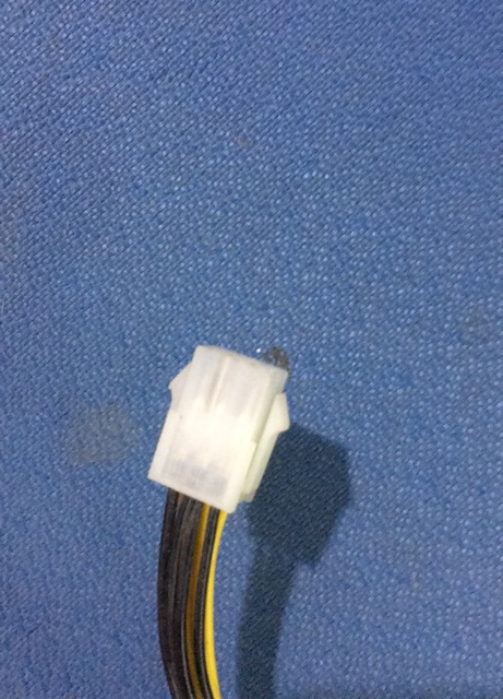 Cáp chuyển 6pin sang 8pin vga