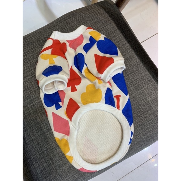 Áo có tay cho chó mèo