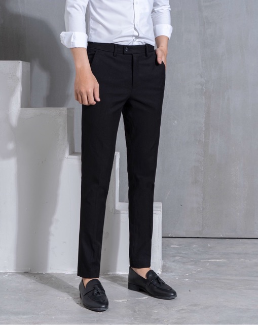 Quần vải nam loại cao cấp , chất vải lỳ , không nhăn không bám bụi . Chất dầy đẹp co giãn nhẹ