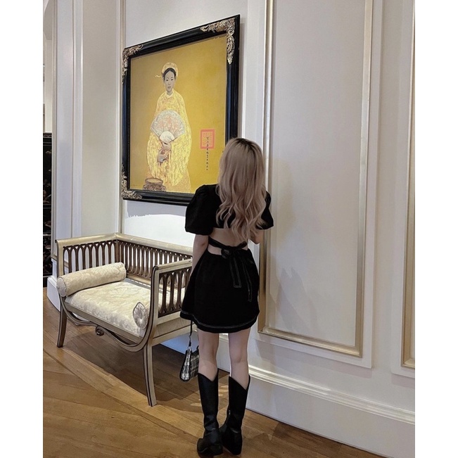 ĐẦM ĐEN ANNA DRESS thiết kế cut-out hở lưng sexy phần eo bo chun co giãn sau lưng thắt nơ có lót trong chất kaki chéo