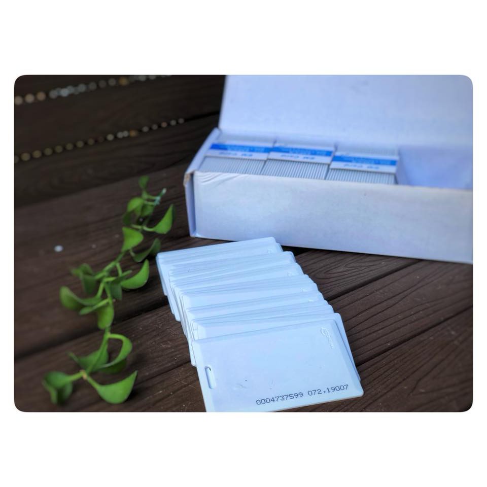 Thẻ từ máy chấm công