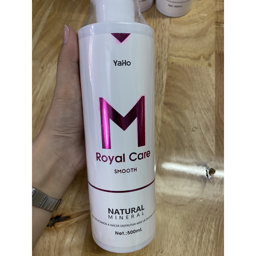 Sữa tắm cho mèo dưỡng lông thơm lâu giá rẻ Royal care M 500ml