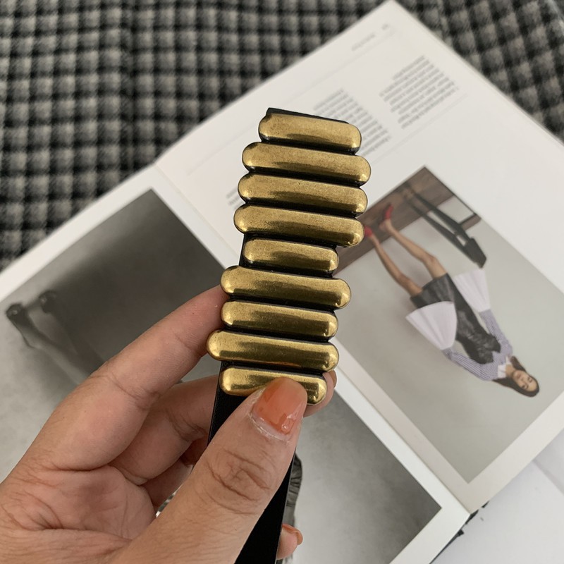 Thắt lưng bản nhỏ khóa kim loại cá tính TTL100