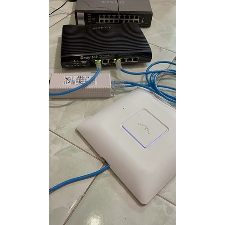 Bộ phát wifi Unifi UAP AC hàng qua sử dụng