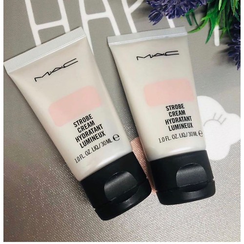 Kem lót Mac Strobe Cream Pinklite