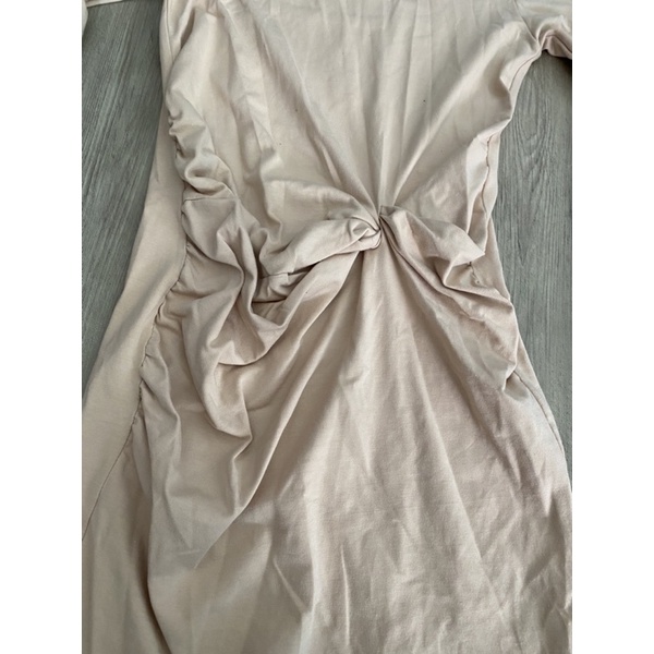 2hand đầm thun body xoắn eo kiểu