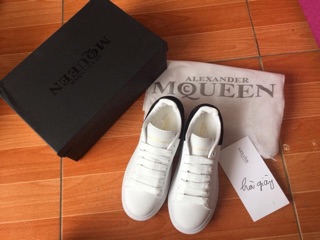 Mc queen gót đen