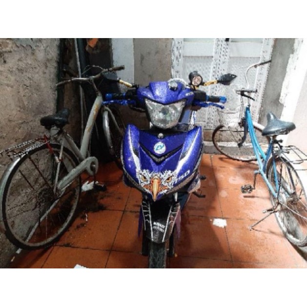 Decal mặt đại bàng 3 lớp chống nước (giá 1 cái)