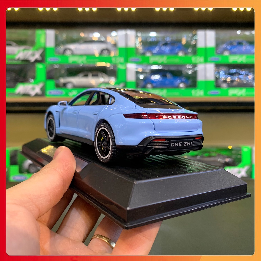 Mô hình xe Porsche Taycan Turbo S tỉ lệ 1:32 Chezhi