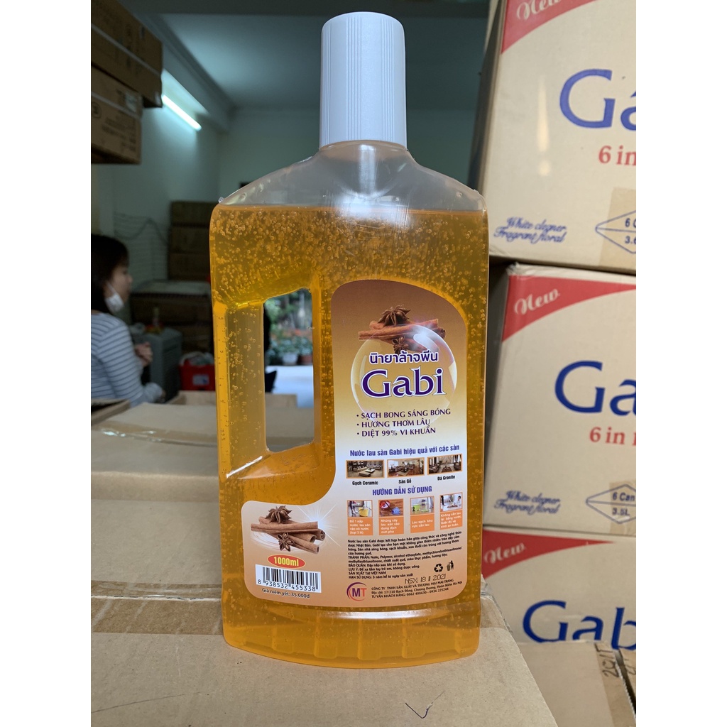 Nước lau sàn Gabi cao cấp diệt sạch khuẩn, thơm lâu - Dung tích 1L, Hương Quế/ Hương Ly