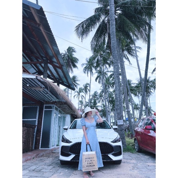 Đầm sale cho khách lựa live