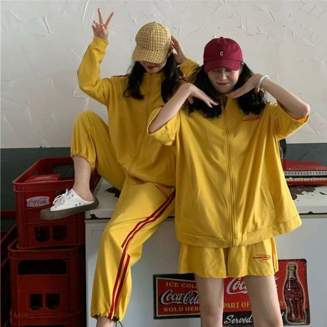 SET ĐỒ THỂ THAO NAM NỮ ULZZANG - SET NỈ THỂ THAO SỌC UNISEX | BigBuy360 - bigbuy360.vn