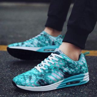 Giày sneaker galaxy