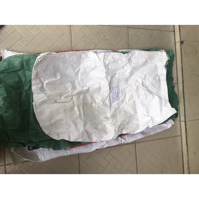 Bao tải dứa cũ đủ loại xanh, đỏ, trắng để đóng hàng