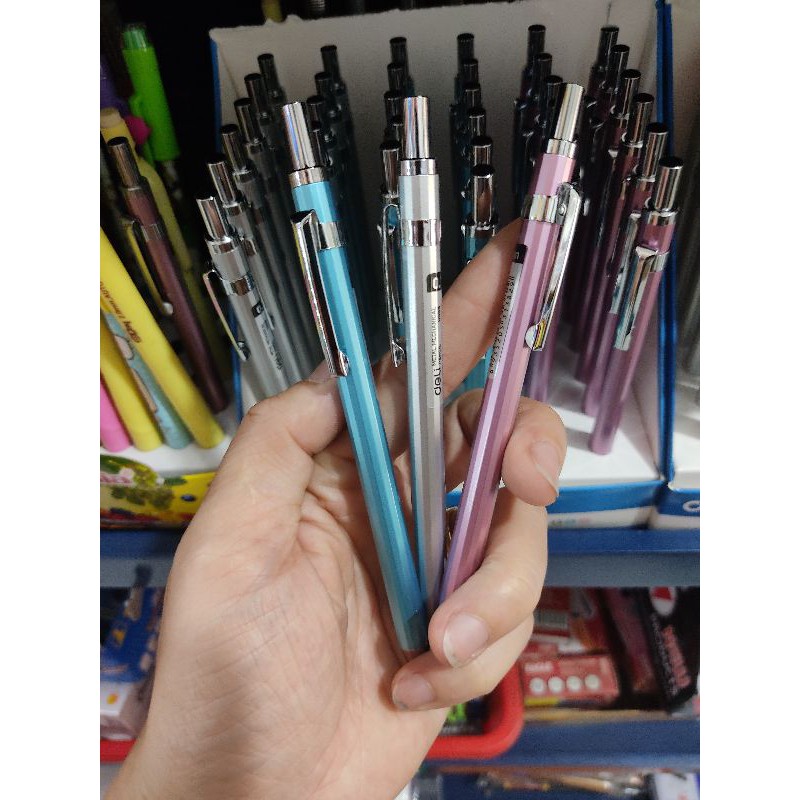 Bút chì bấm thân sắt Deli 0.7