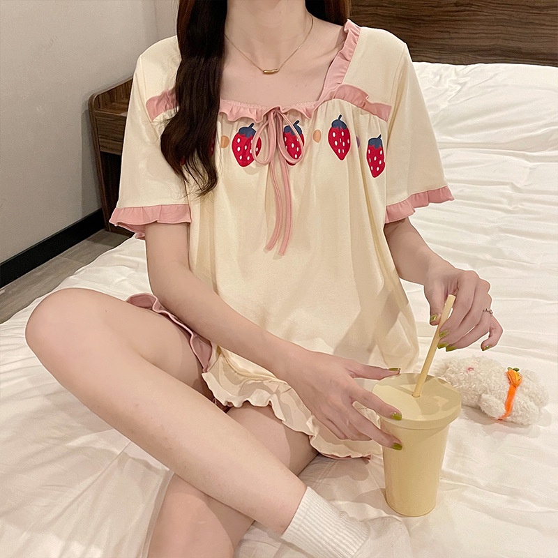 Bộ Đồ Ngủ Tay Ngắn In Họa Tiết Trái Dâu Dễ Thương Phong Cách Hàn Quốc Cho Nữ