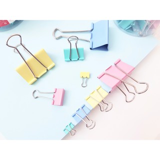 Kẹp bướm nhiều màu 19mm Deli 8555A
