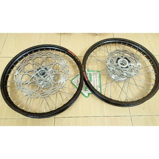 BÁNH CĂM RAIDER SATRIA NIỀNG BANZAI MÀU ĐEN TẶNG KÈM ĐĨA TRƯỚC SAU GẮN VỪA NHƯ ZIN KHÔNG CHẾ