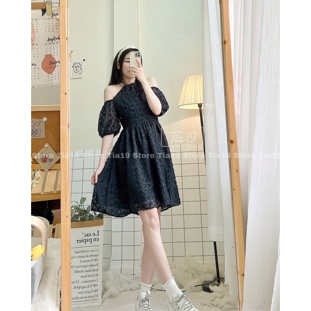 Váy cổ yếm trễ vai voan tơ Tia19. Đầm yếm rớt vai công chúa